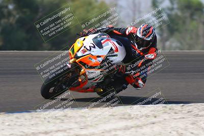 media/Sep-20-2025-TrackDaz (Sat) [[27f0cde673]]/A Group/11am (Turn 2)/